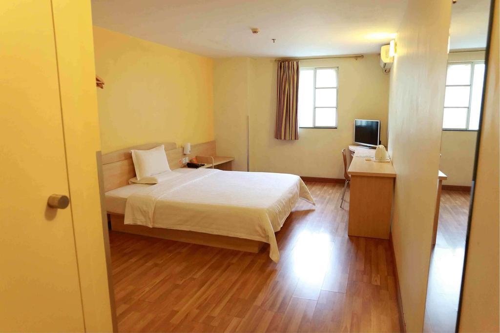 7Days Inn Bazhong Nanchi South Road Phoenix City Værelse billede