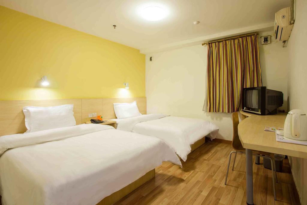 7Days Inn Bazhong Nanchi South Road Phoenix City Værelse billede