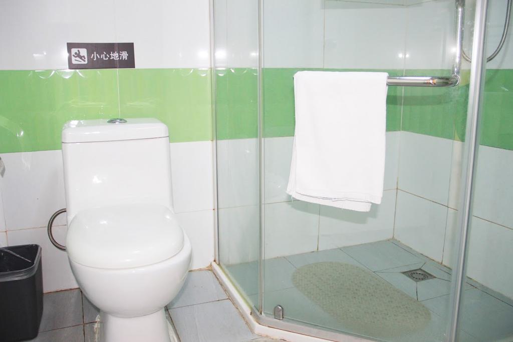 7Days Inn Bazhong Nanchi South Road Phoenix City Eksteriør billede